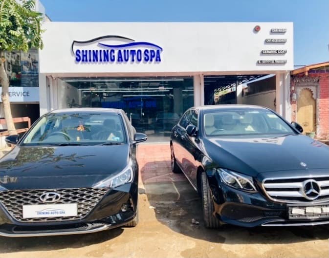 Shining Auto Spa customer lounge